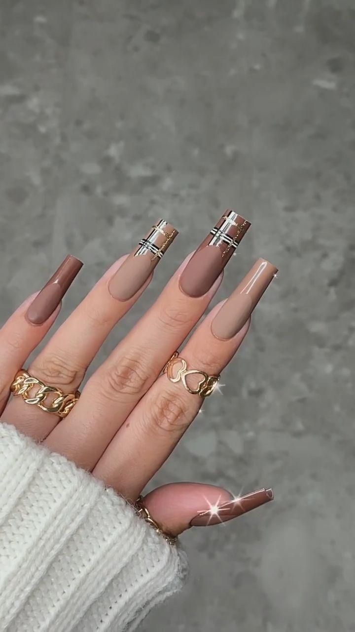 Wearing Brown Nails With Confidence