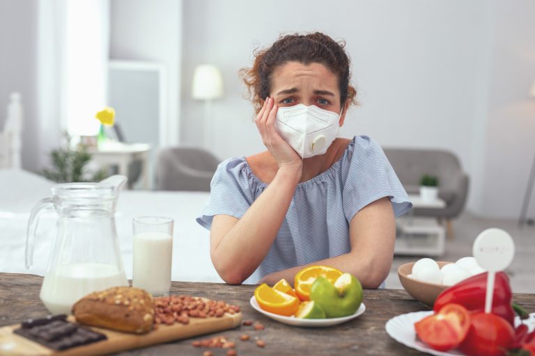 3 Natural Ways to Treat Allergies