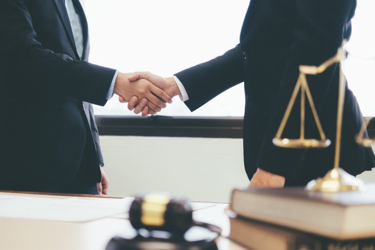 5 Things You Should Know Before Hiring for Legal Services