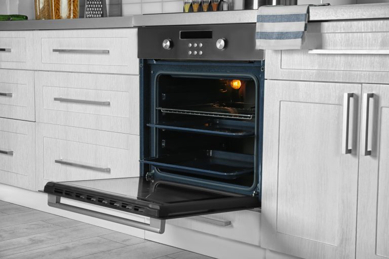 7 Tips for Troubleshooting an Oven Not Working Correctly