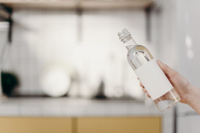 Top Benefits of Waterproof Labels for Water Bottles