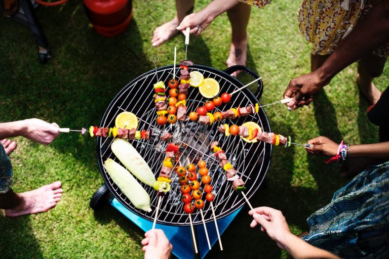 Mastering Outdoor Cooking: 3 Dos and Don’ts for Delicious Results