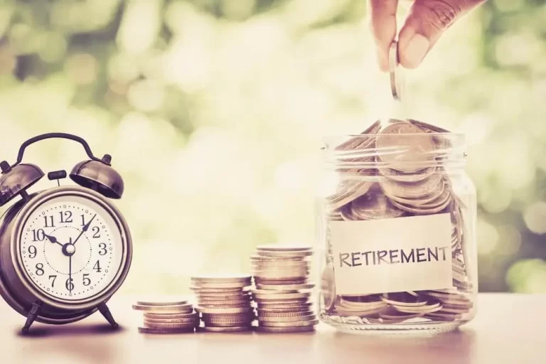 Why Should You Invest in Retirement Plans?